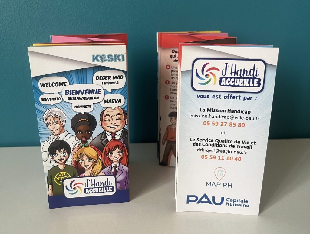 dépliant personnalisé sur l'accueil du handicap pour la ville de Pau
