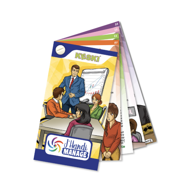 jeu de carte J'HandiManage en éventail avec une visse reliant les 52 cartes entre elles